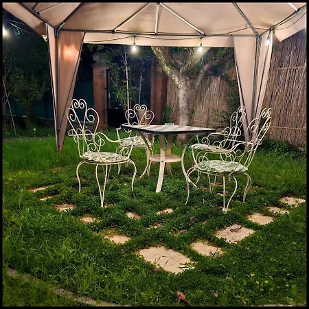 Narnia E La Rocca Di Albornoz Bed and breakfast 4*