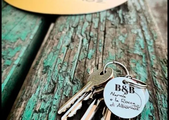 فندق مبيت وإفطار Narnia E La Rocca Di Albornoz نارني